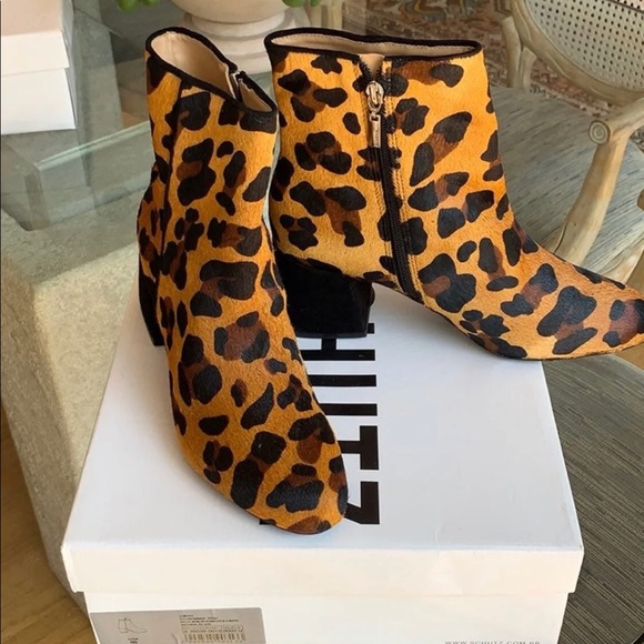 Schutz Mery Leopard Print Fur Ankle Boots Sz 8 - Picture 5 of 9